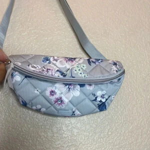 *SALE* Vera Bradley Floral Fanny pack Belt Bag